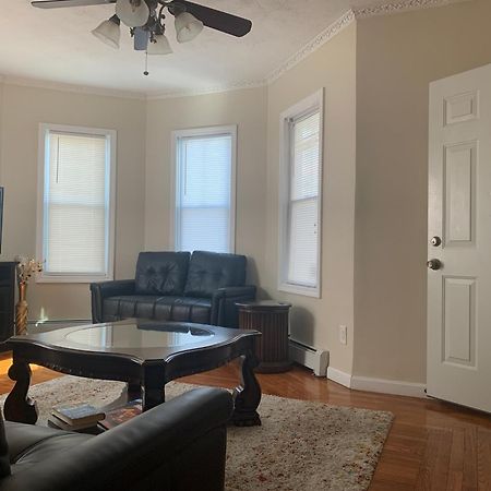 Charming Urban Apartment Getaway Providence Exterior foto